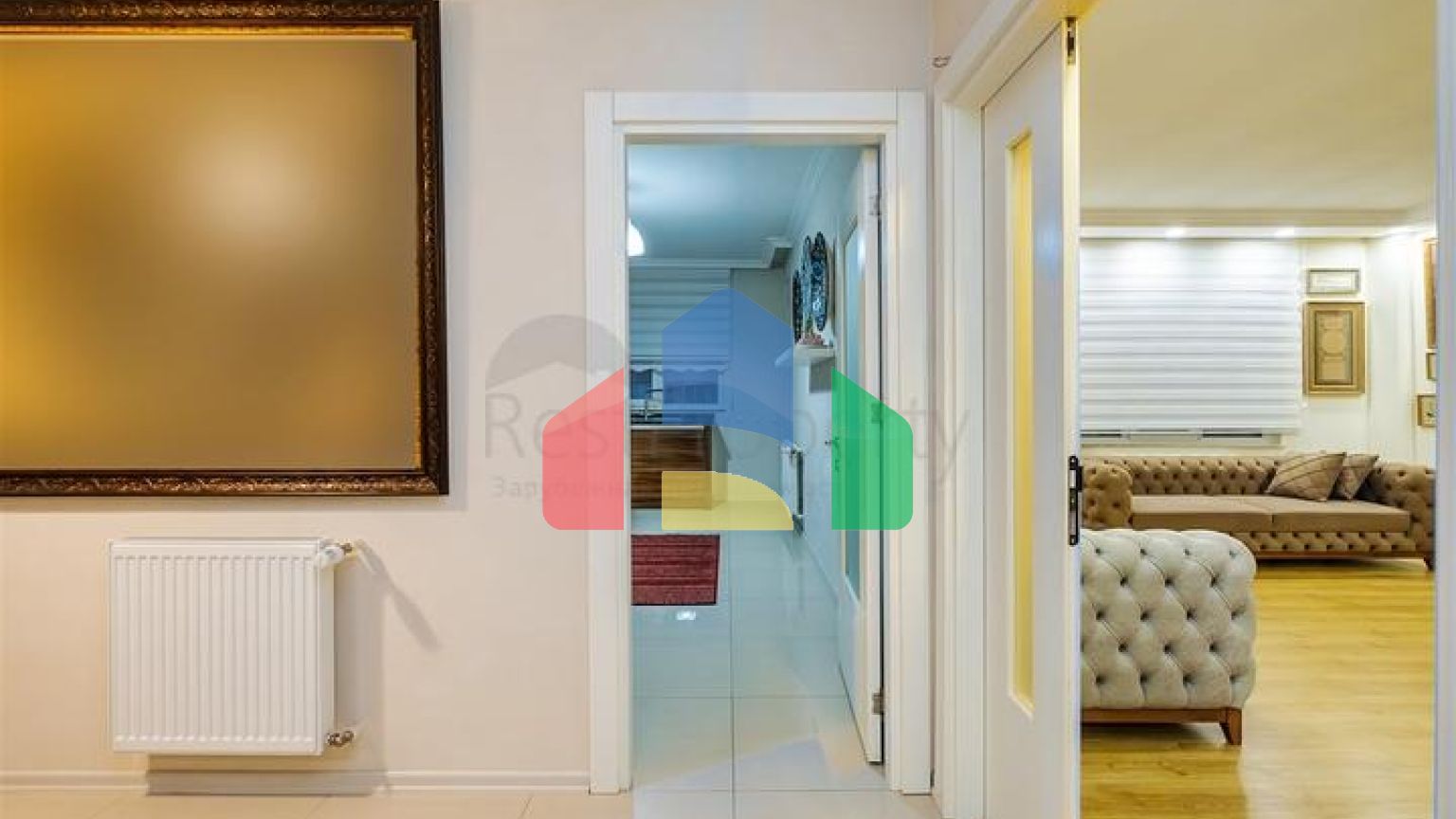 Квартира планировки 3+1 в центре города Анталия