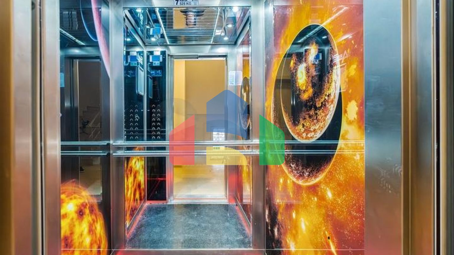 Квартира планировки 3+1 в центре города Анталия