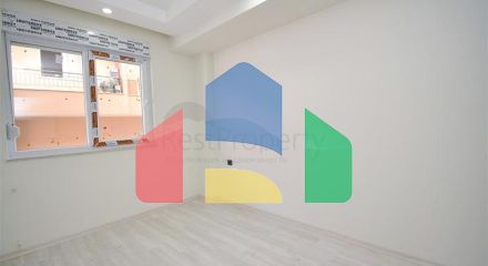 Квартири планування 1 + 1 і 4 + 1 в мікрорайоні Конуксевер - Анталія