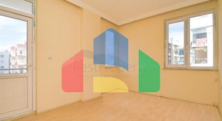 Квартира планировки 2+1 в микрорайоне Кызыларык - Анталия