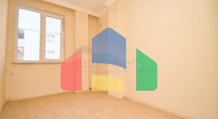 Квартира планировки 2+1 в микрорайоне Кызыларык - Анталия