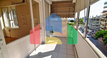 Квартира планування 3 + 1 в центрі міста Анталія