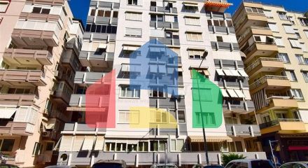 Квартира планування 3 + 1 в центрі міста Анталія