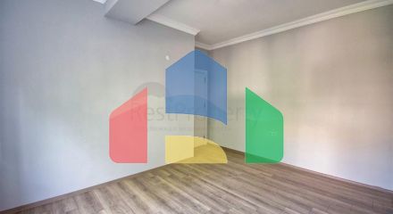 Квартира планування 2 + 1 в центрі міста Анталія