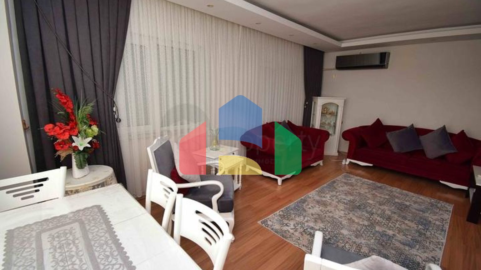 Квартира планування 5 + 2 дуплекс в центрі міста Анталія