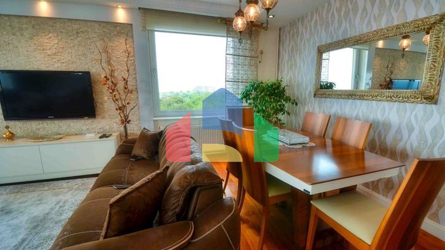 Квартира планування 4 + 1 в мікрорайоні Бахчеліевлер - Анталія