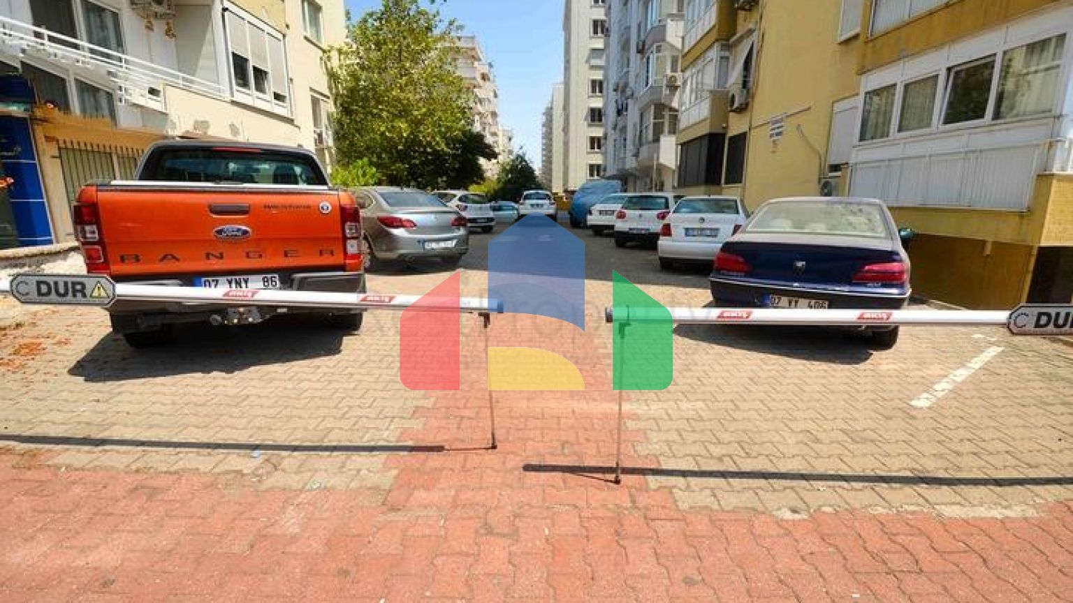 Квартира планування 4 + 1 в мікрорайоні Бахчеліевлер - Анталія