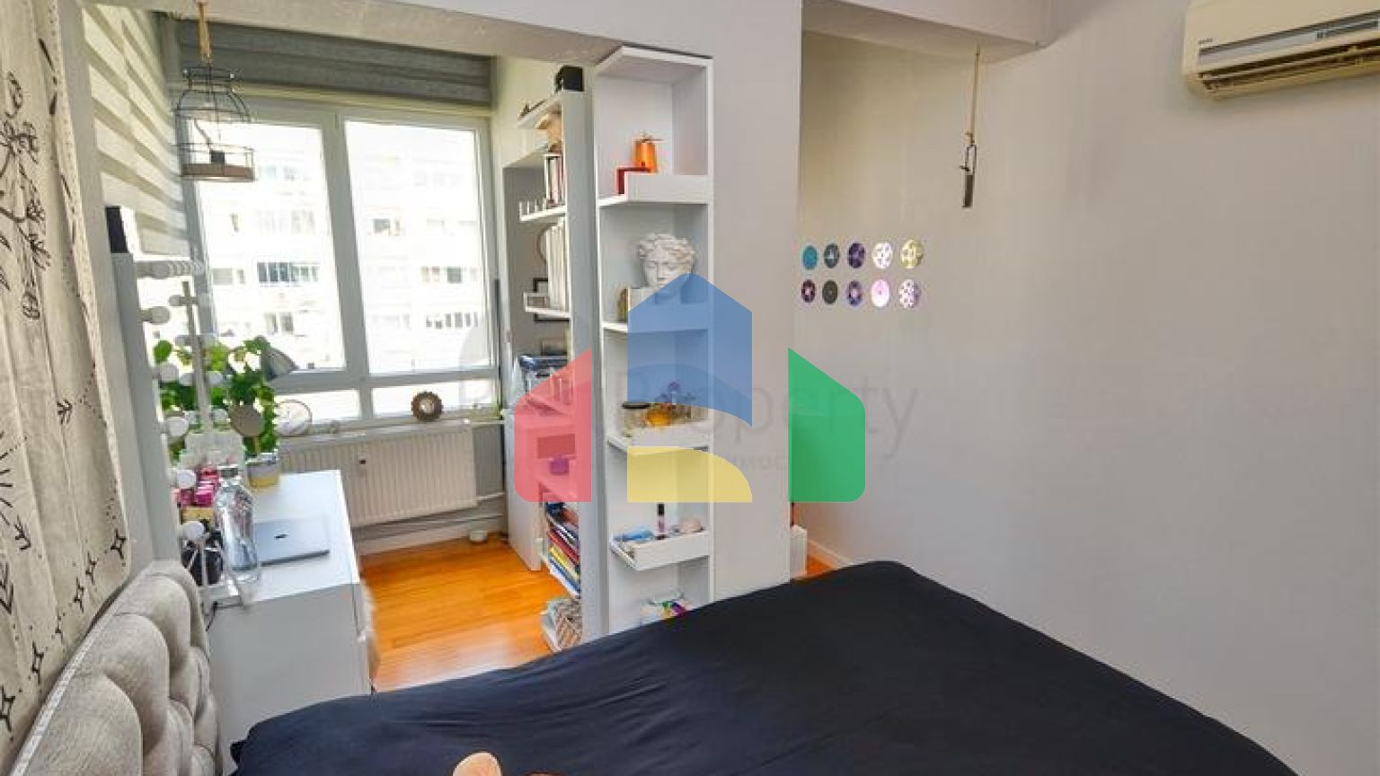 Квартира планування 3 + 1 в мікрорайоні Мельтем - Анталія