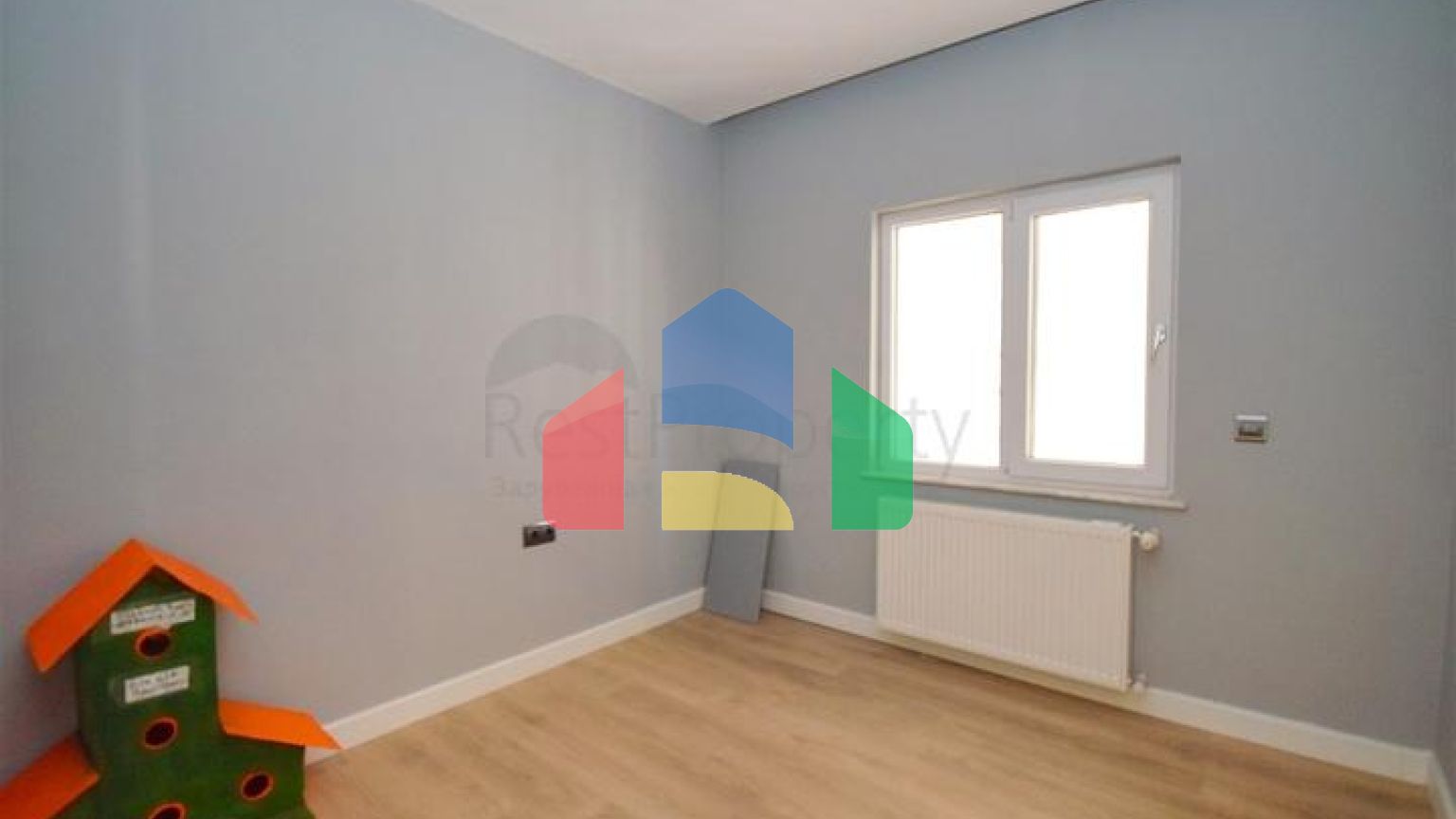 Квартира планування 3 + 1 в мікрорайоні Мельтем - Анталія