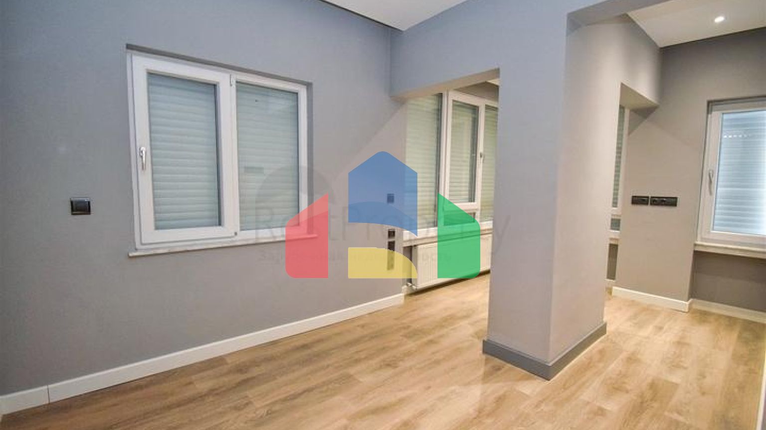 Квартира планування 3 + 1 в мікрорайоні Мельтем - Анталія