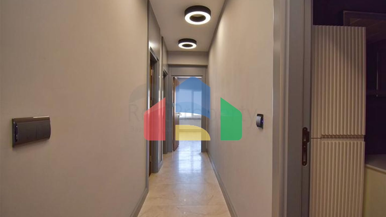 Квартира планування 3 + 1 в мікрорайоні Мельтем - Анталія