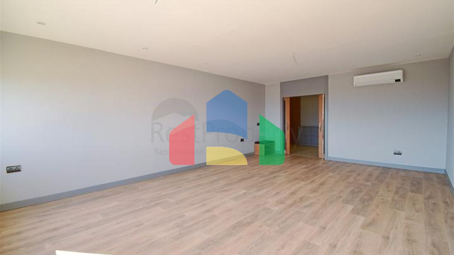 Квартира планування 3 + 1 в мікрорайоні Мельтем - Анталія