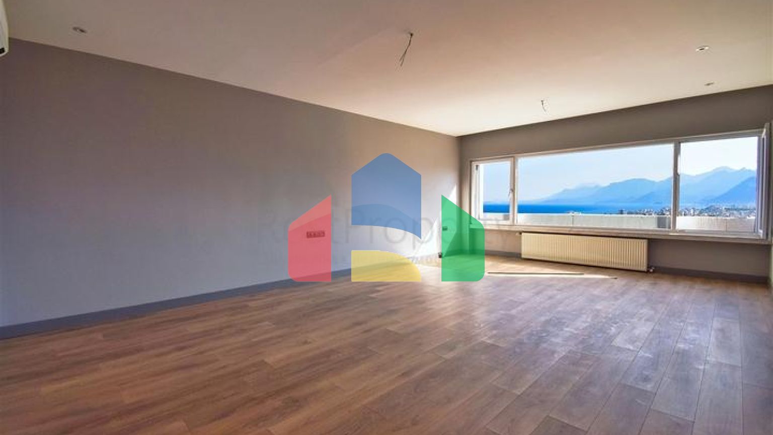 Квартира планування 3 + 1 в мікрорайоні Мельтем - Анталія