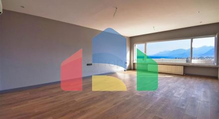 Квартира планування 3 + 1 в мікрорайоні Мельтем - Анталія