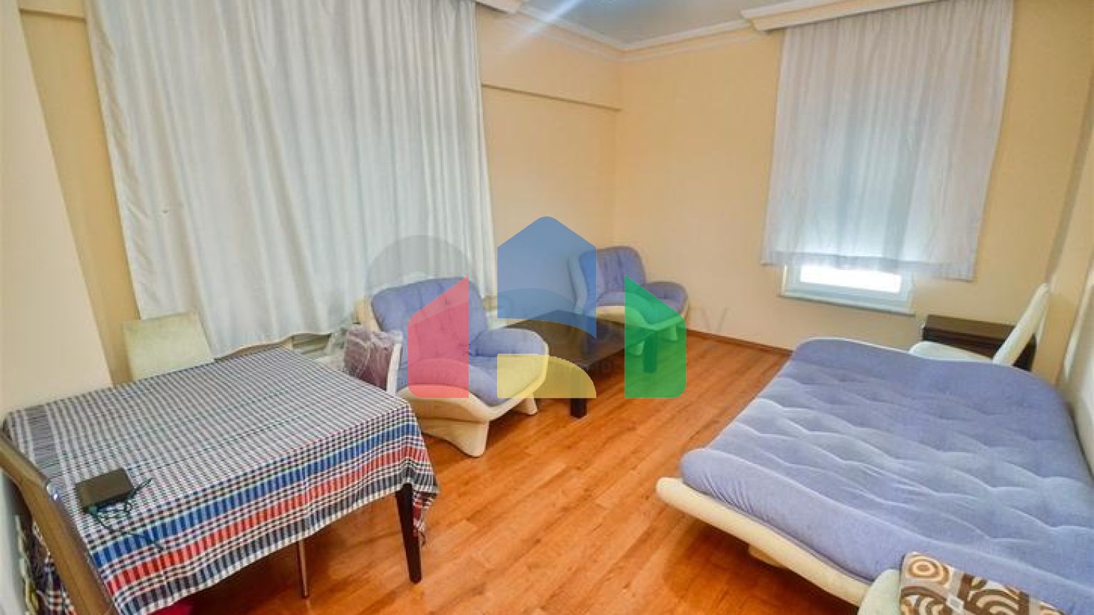 Квартира планування 5 + 2 в районі Єшильбахче - Анталія