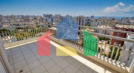 Квартира планування 5 + 2 в районі Єшильбахче - Анталія