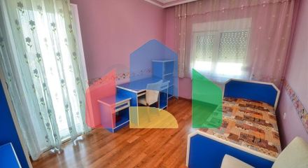 Квартира планування 5 + 2 в районі Єшильбахче - Анталія