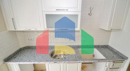 Квартира планування 2 + 1 в мікрорайоні Кизиларик - Анталія