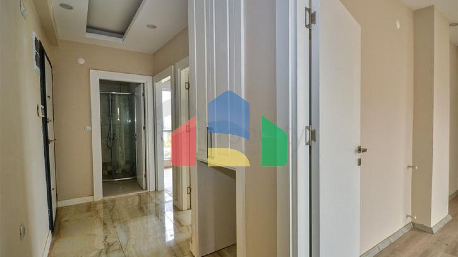 Квартира планування 2 + 1 в мікрорайоні Кизиларик - Анталія