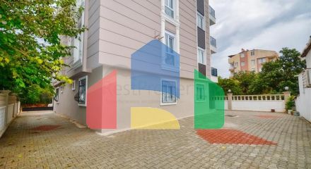 Квартира планування 2 + 1 в мікрорайоні Кизиларик - Анталія