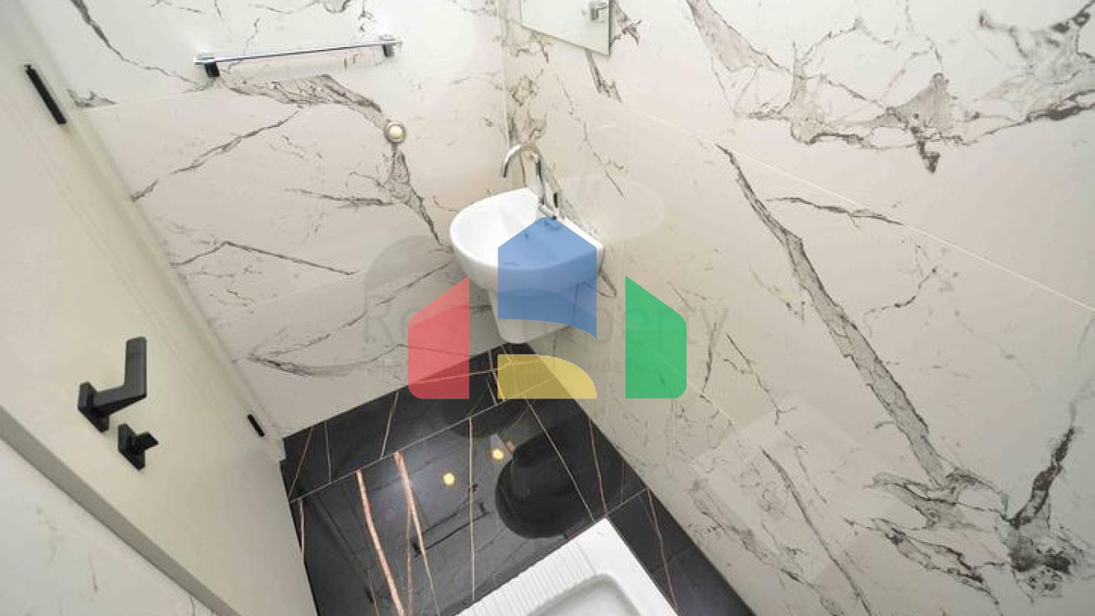 Квартири планування 4 + 1 в центрі міста Анталія