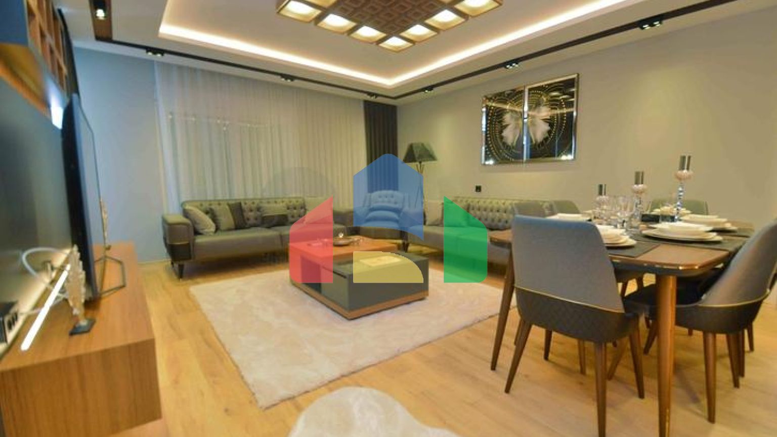 Квартири планування 4 + 1 в центрі міста Анталія