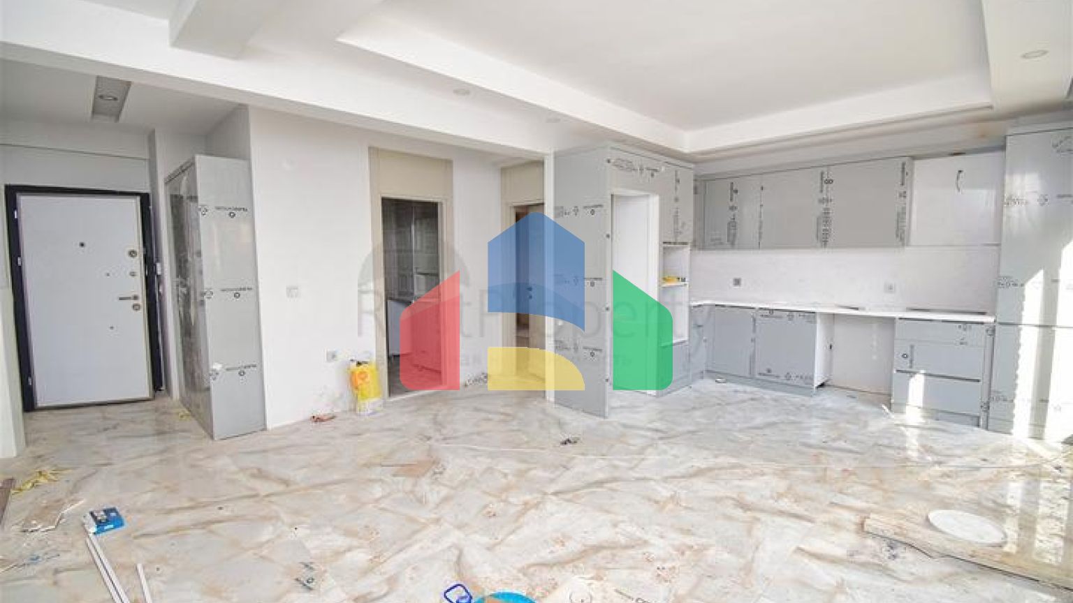 Квартири планування 1 + 1 і 2 + 1 в центрі міста Анталія