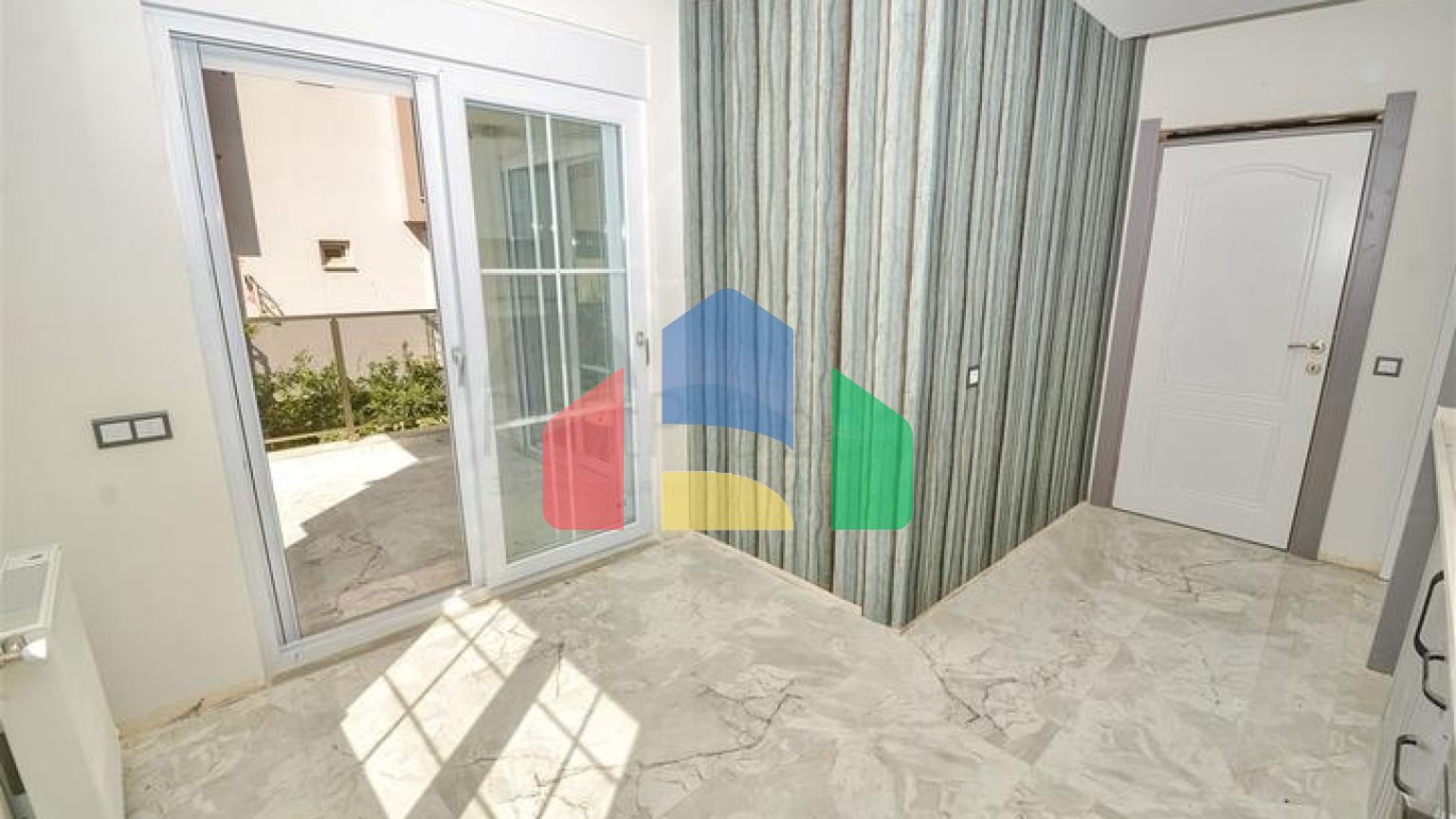 Інвестиційний проект в центрі міста Анталія