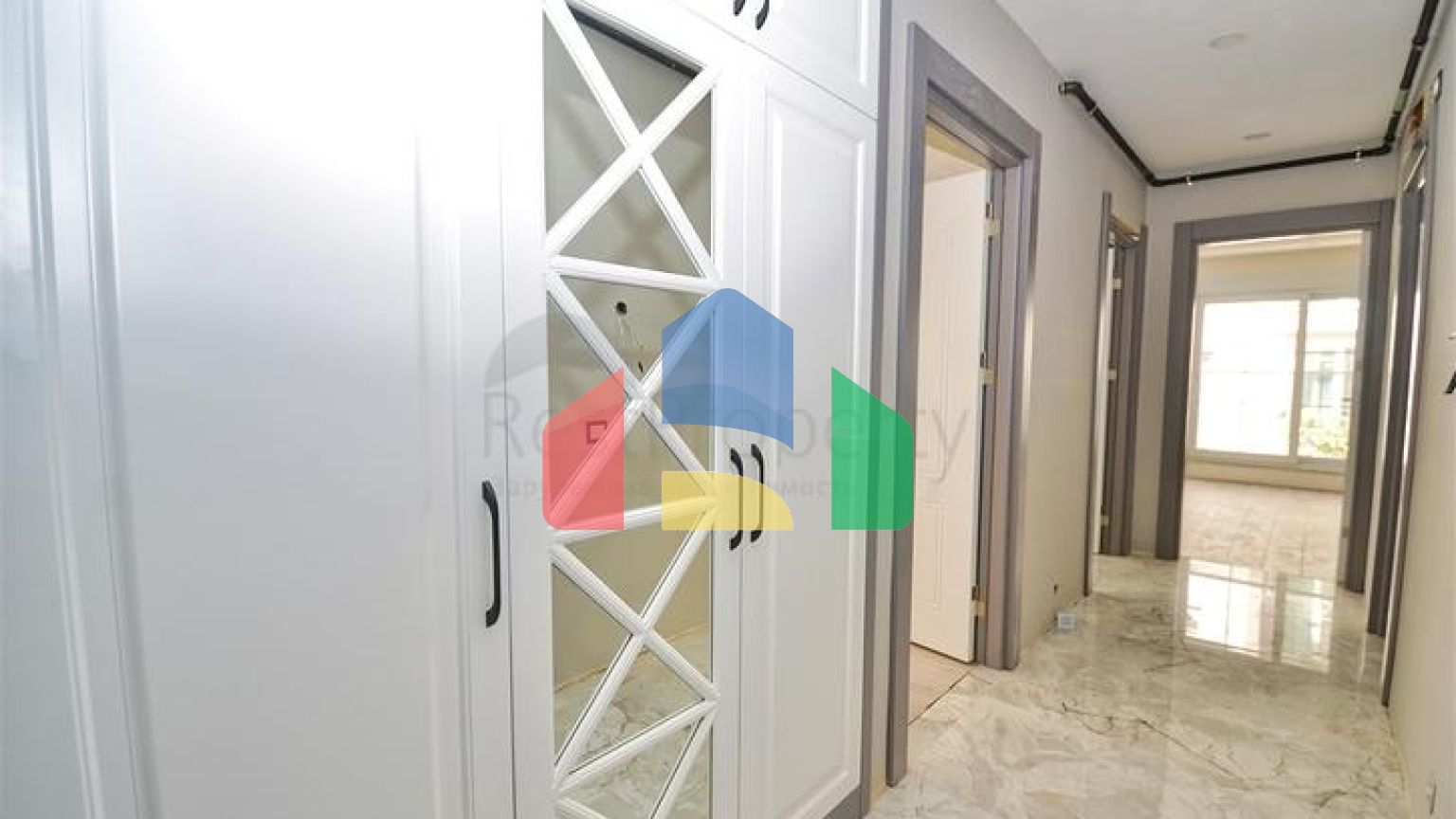 Інвестиційний проект в центрі міста Анталія