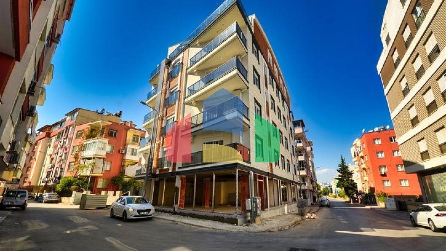 Інвестиційний проект в центрі міста Анталія