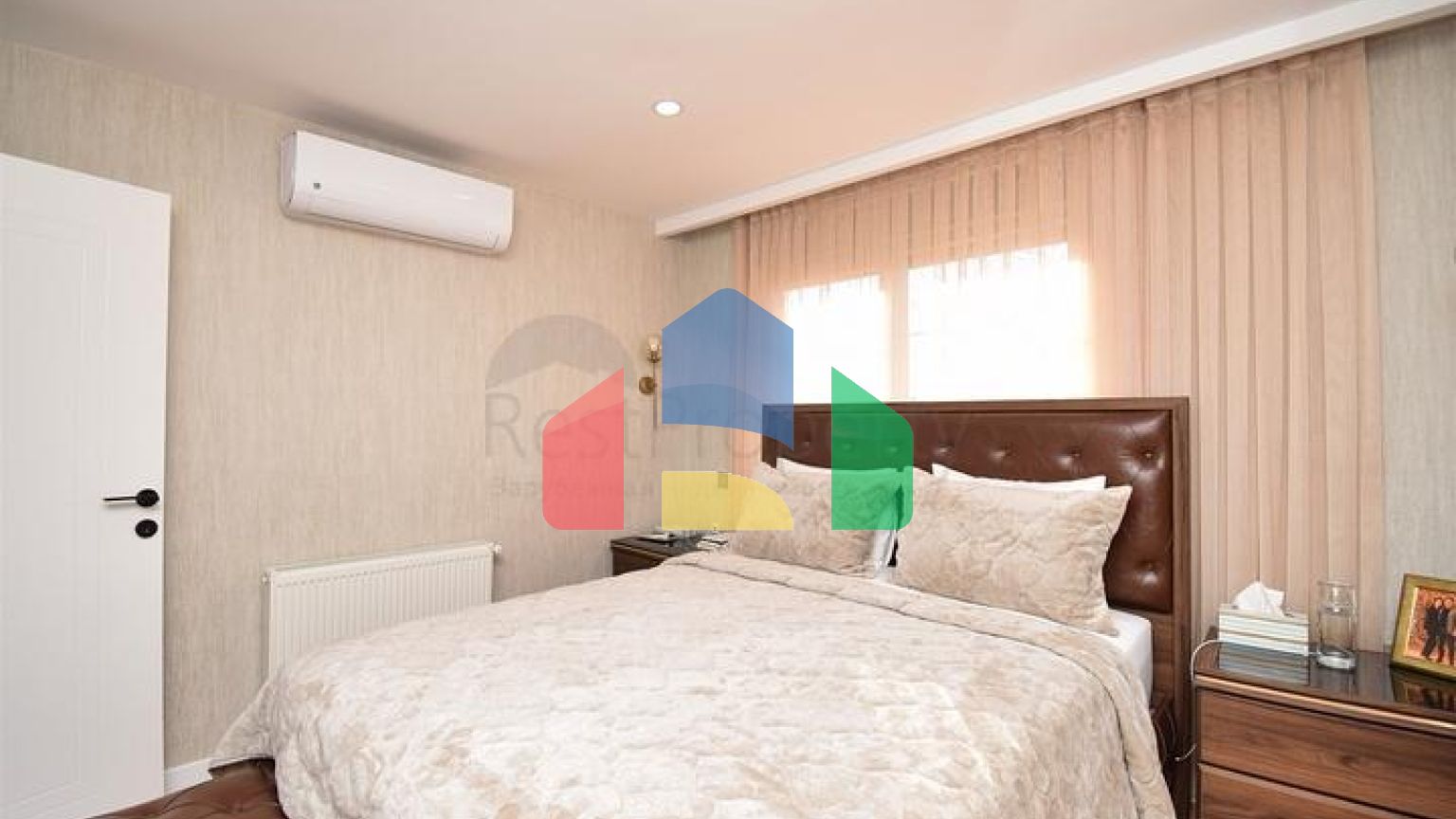 Квартира планування 5 + 1 дуплекс в мікрорайоні Енігюн-Анталія