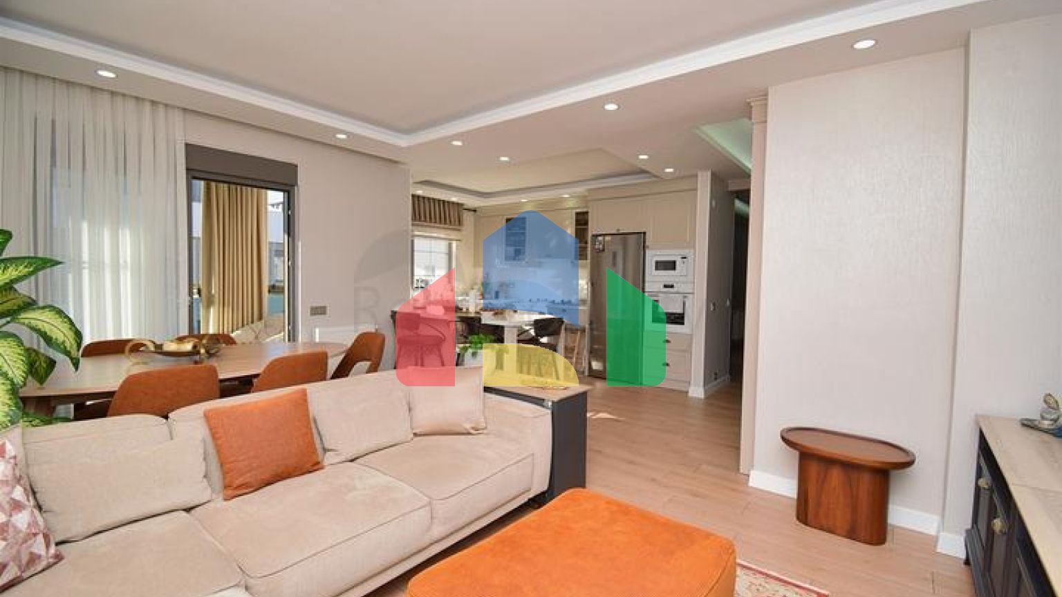 Квартира планування 5 + 1 дуплекс в мікрорайоні Енігюн-Анталія