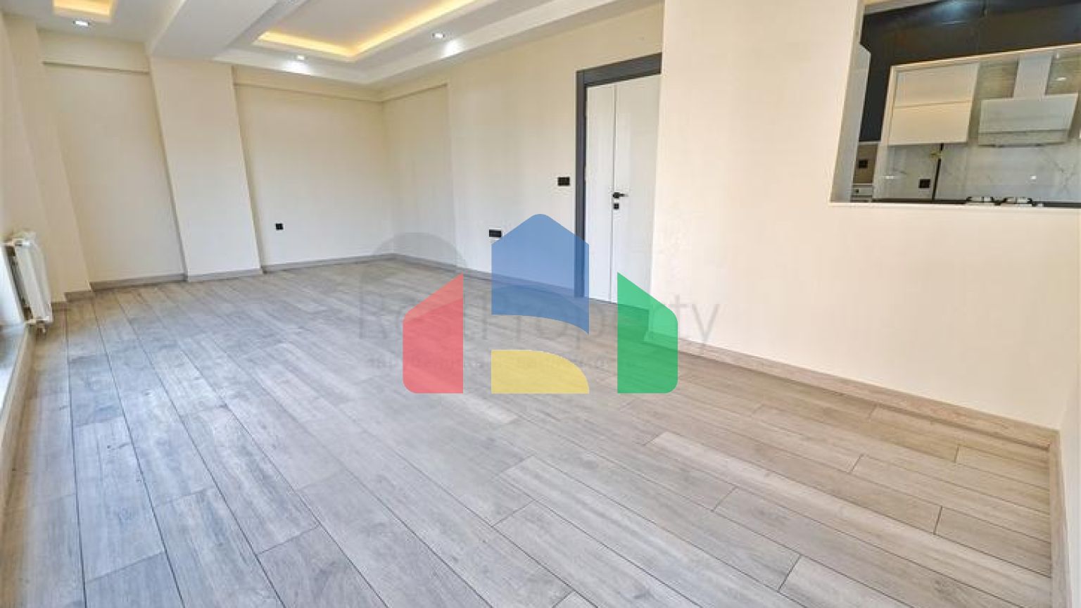 Квартиры планировки 6+1 в центре города Анталия