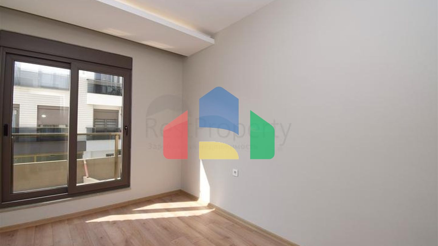 Квартири планування 4 + 1 в мікрорайоні Кизилтопрак - Анталія