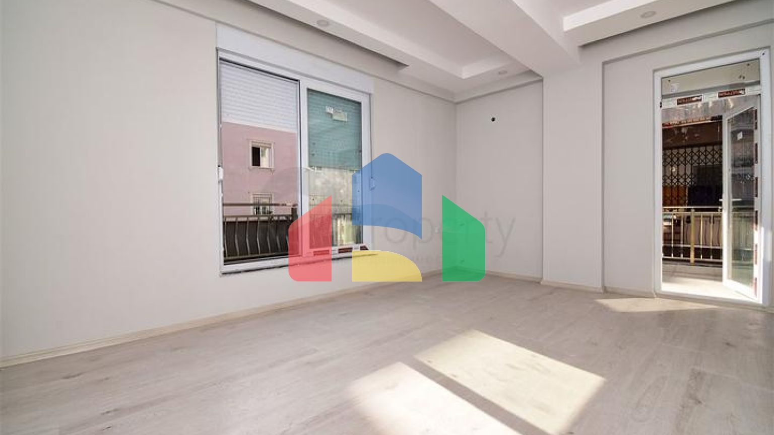 Квартиры планировки 2+1 в центре города Анталия