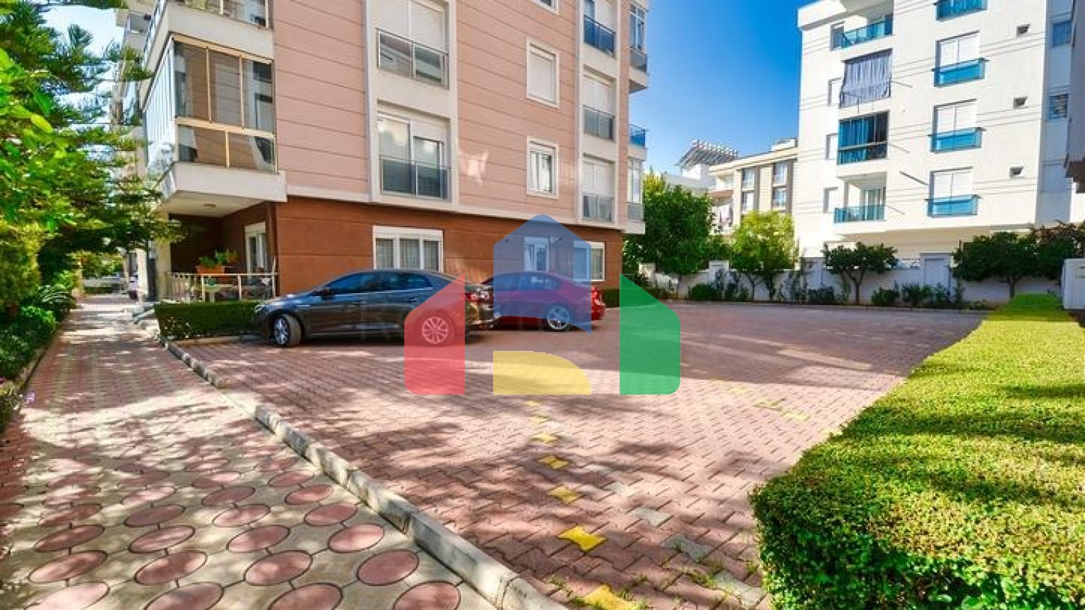 Квартира планування 3 + 1 в мікрорайоні Кизилтопрак - Анталія