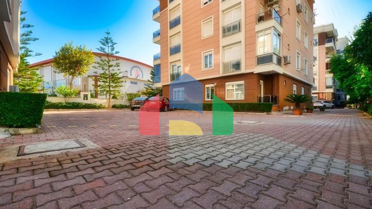 Квартира планування 3 + 1 в мікрорайоні Кизилтопрак - Анталія