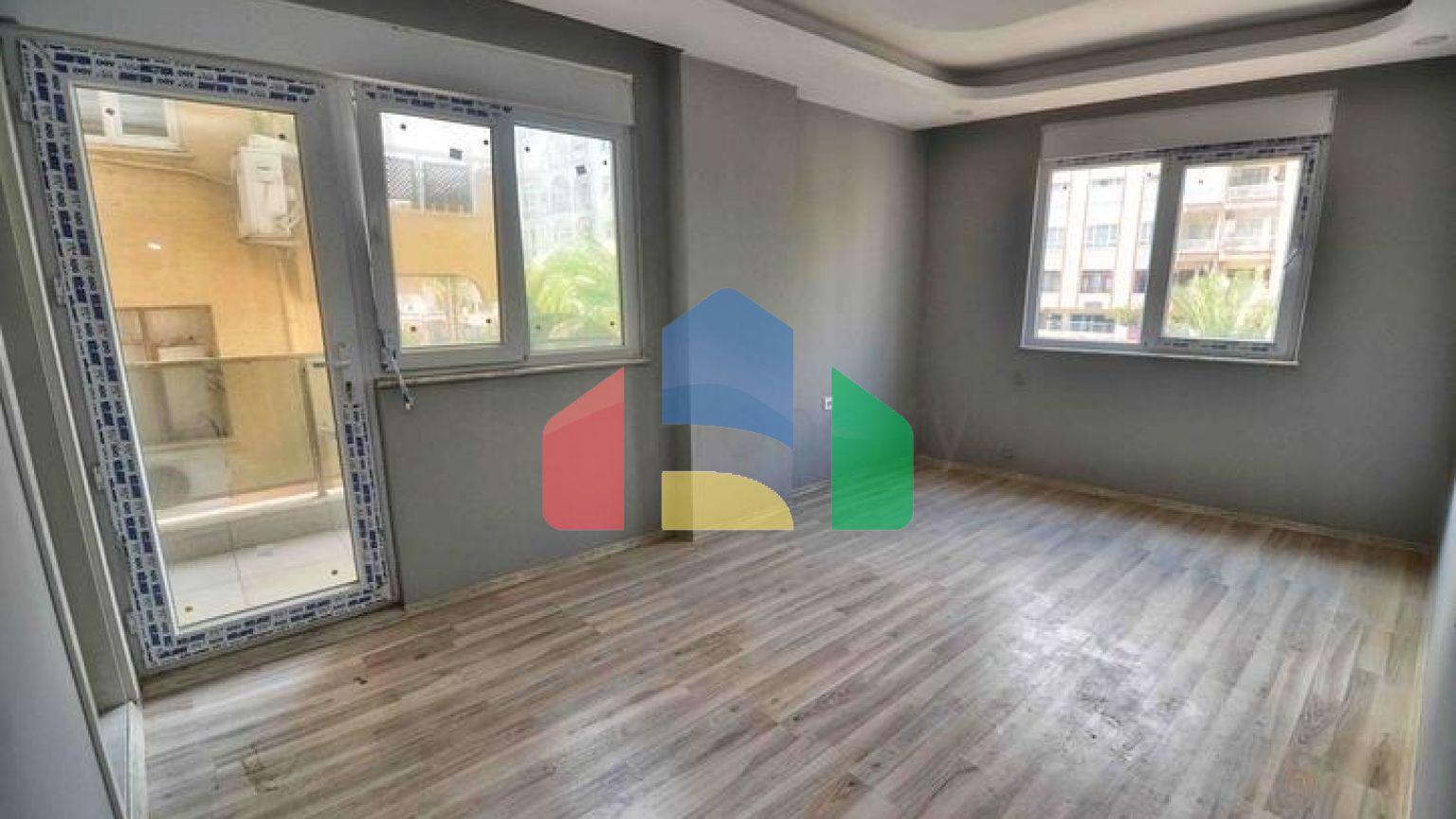 Інвестиційний проект в пішій доступності від історичного центру міста Анталія