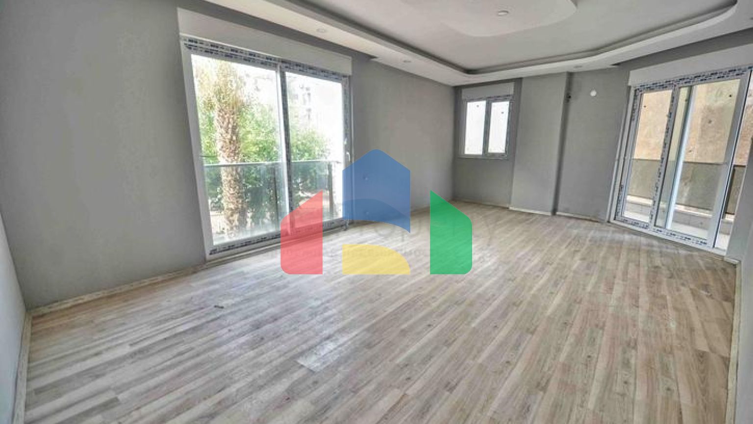 Інвестиційний проект в пішій доступності від історичного центру міста Анталія