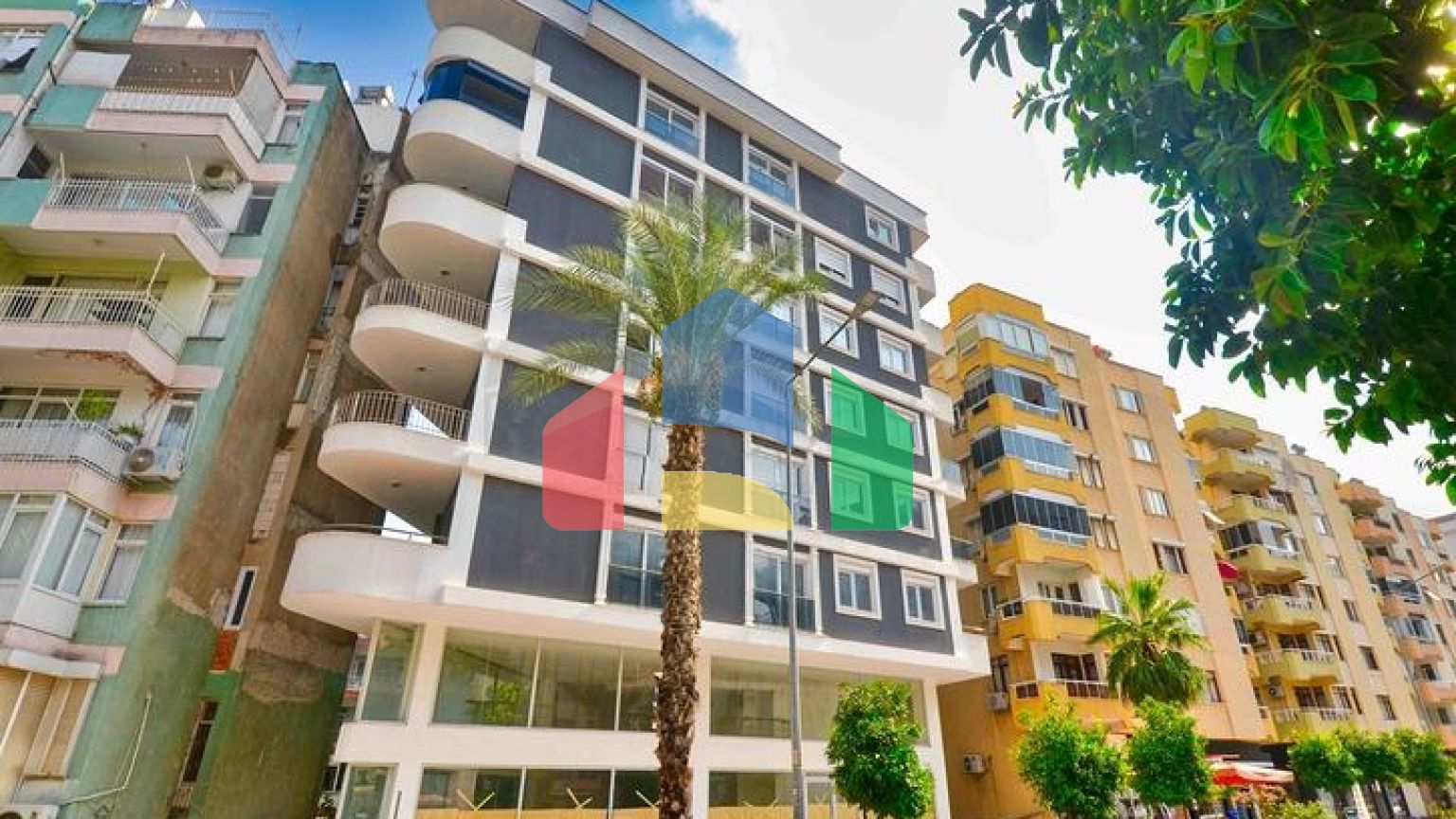 Інвестиційний проект в пішій доступності від історичного центру міста Анталія