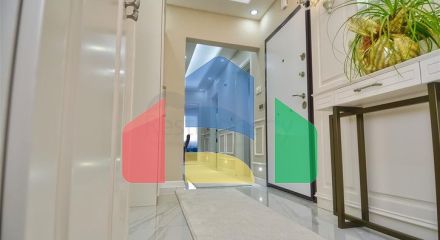 Квартира з меблями планування 3 + 1 в центрі міста Анталія