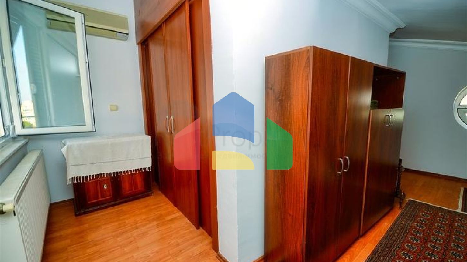 Квартира планування 4 + 1 дуплекс в центрі міста Анталія