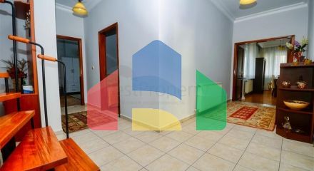 Квартира планування 4 + 1 дуплекс в центрі міста Анталія