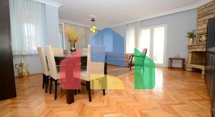 Квартира планування 4 + 1 дуплекс в центрі міста Анталія