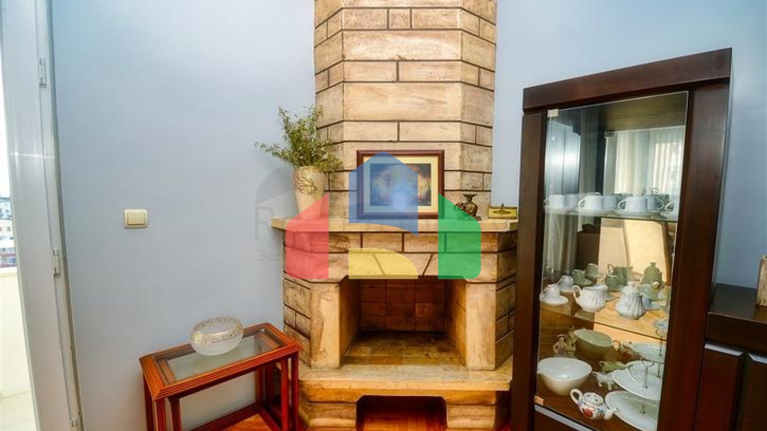 Квартира планування 4 + 1 дуплекс в центрі міста Анталія