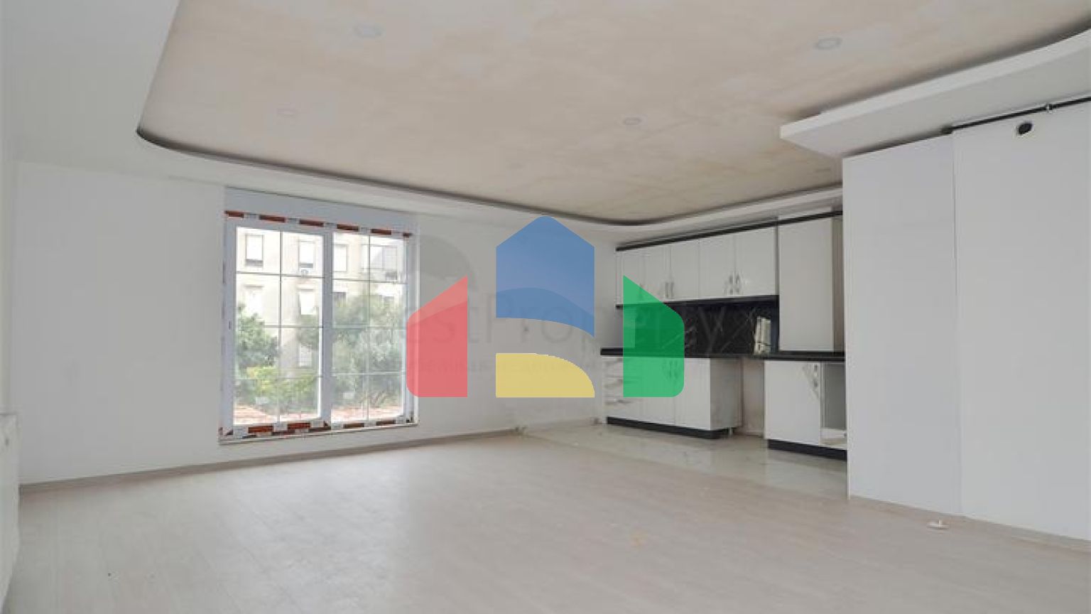 Квартири планування 2 + 1, 3 + 1 і 3+2 в центрі міста Анталія