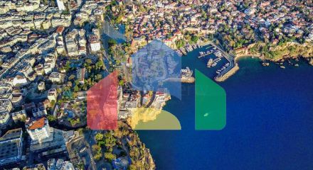 Квартира планування 3 + 1 в центрі міста Анталія