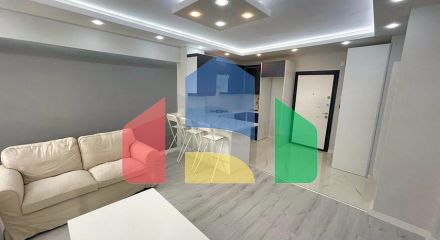 Квартира планировки 2+1 в центре города Анталия