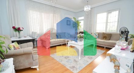 Квартира планування 3 + 1 в центрі міста Анталія