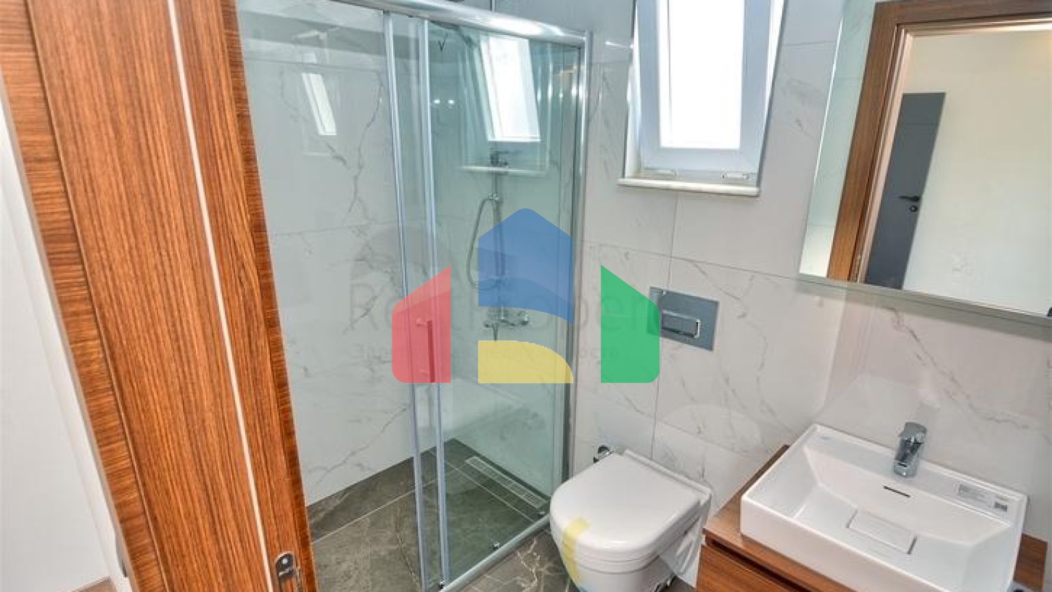 Затишні квартири 2 + 1 в центрі Анталії